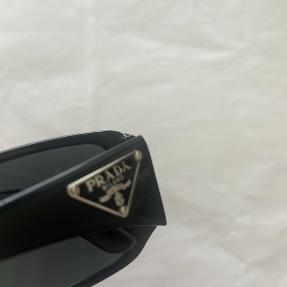 Authentic RARE PRADA sunglasses w/ certificate and box. Mint condition. Worn 1x - Picture 12 of 15